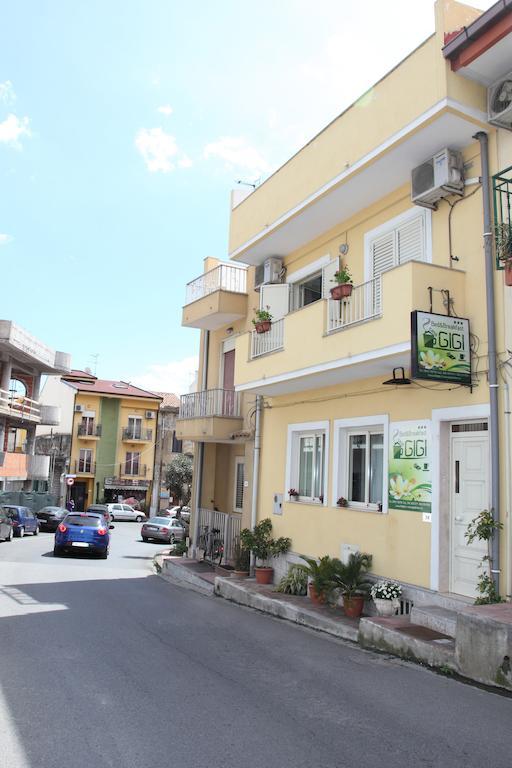 Bed And Breakfast Gigi Furci Siculo Room photo